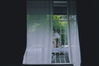 Jak podzielić pokój z jednym oknem?